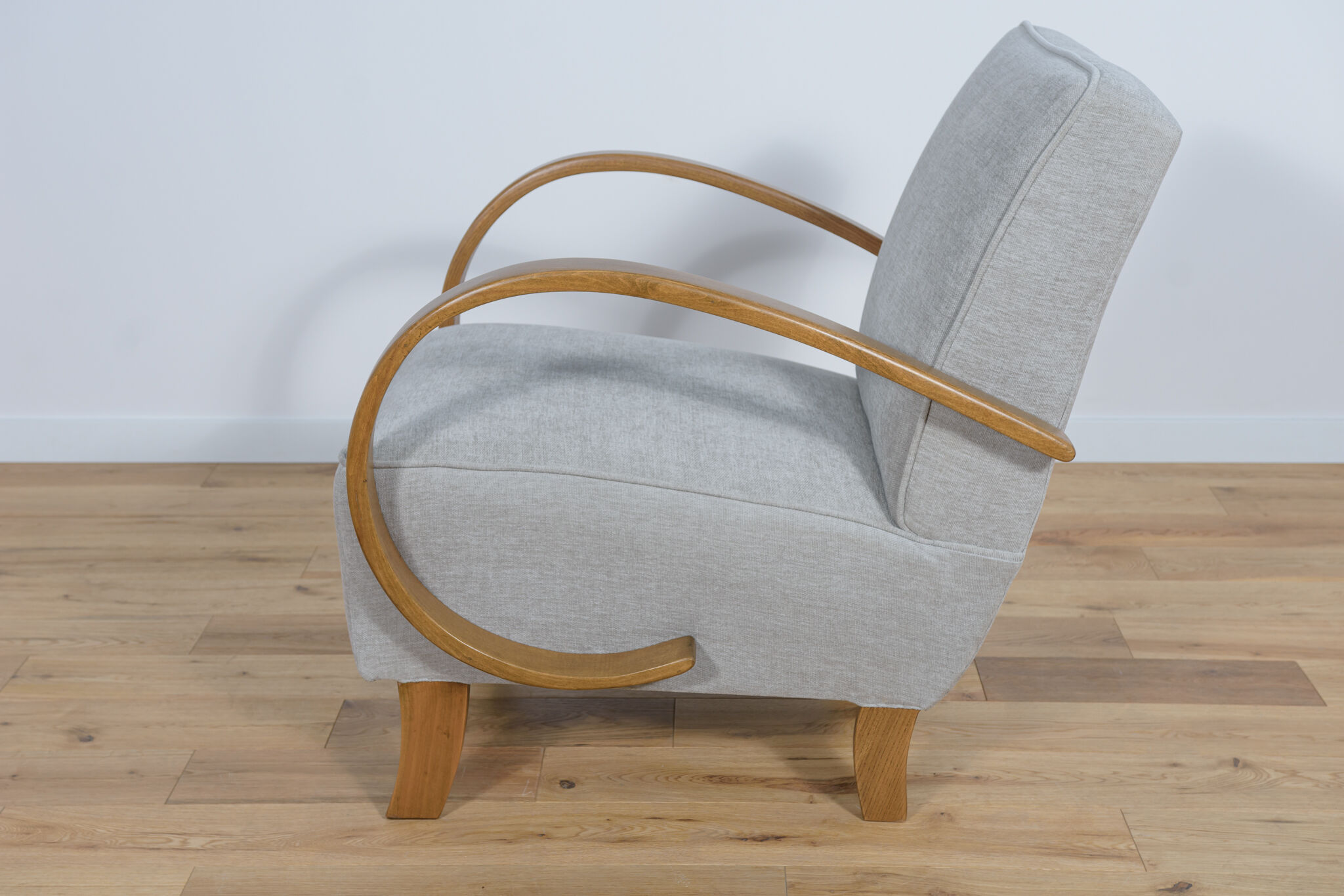 Model 410 armchair by Jindřich Halabala for Up Závody, 1930s
