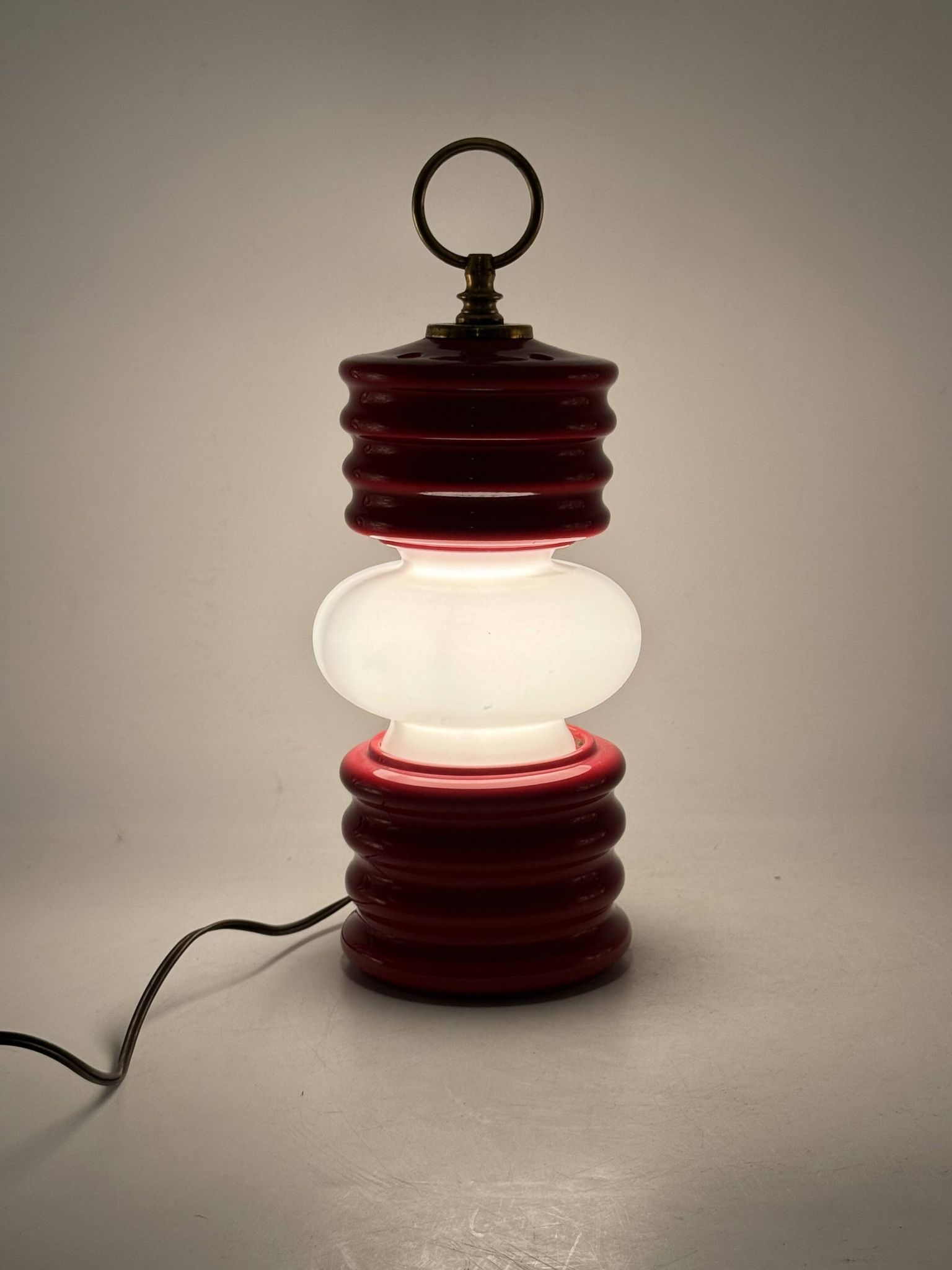 Lampe de table en forme de lanterne de l'ère spatiale, Ceramiche Fiorentine, Italie, années 1970