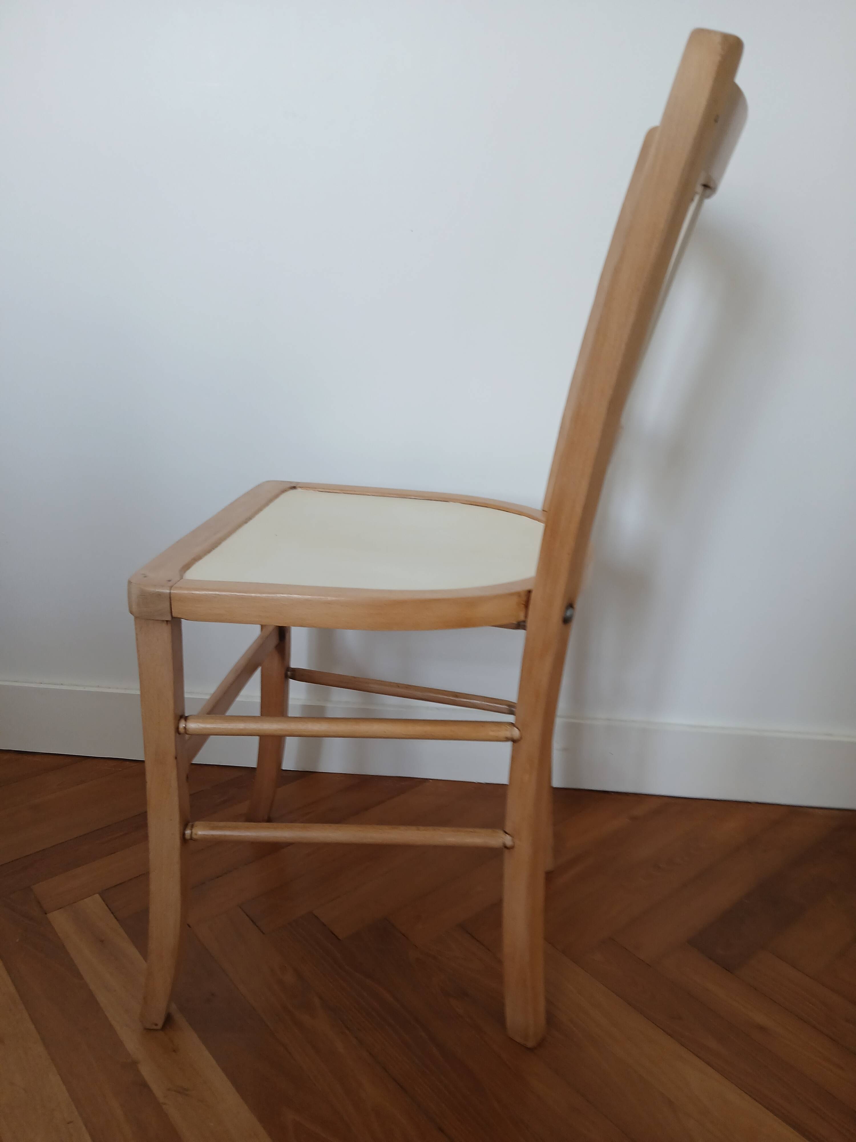 Refurbished wooden chair in beige porcelain