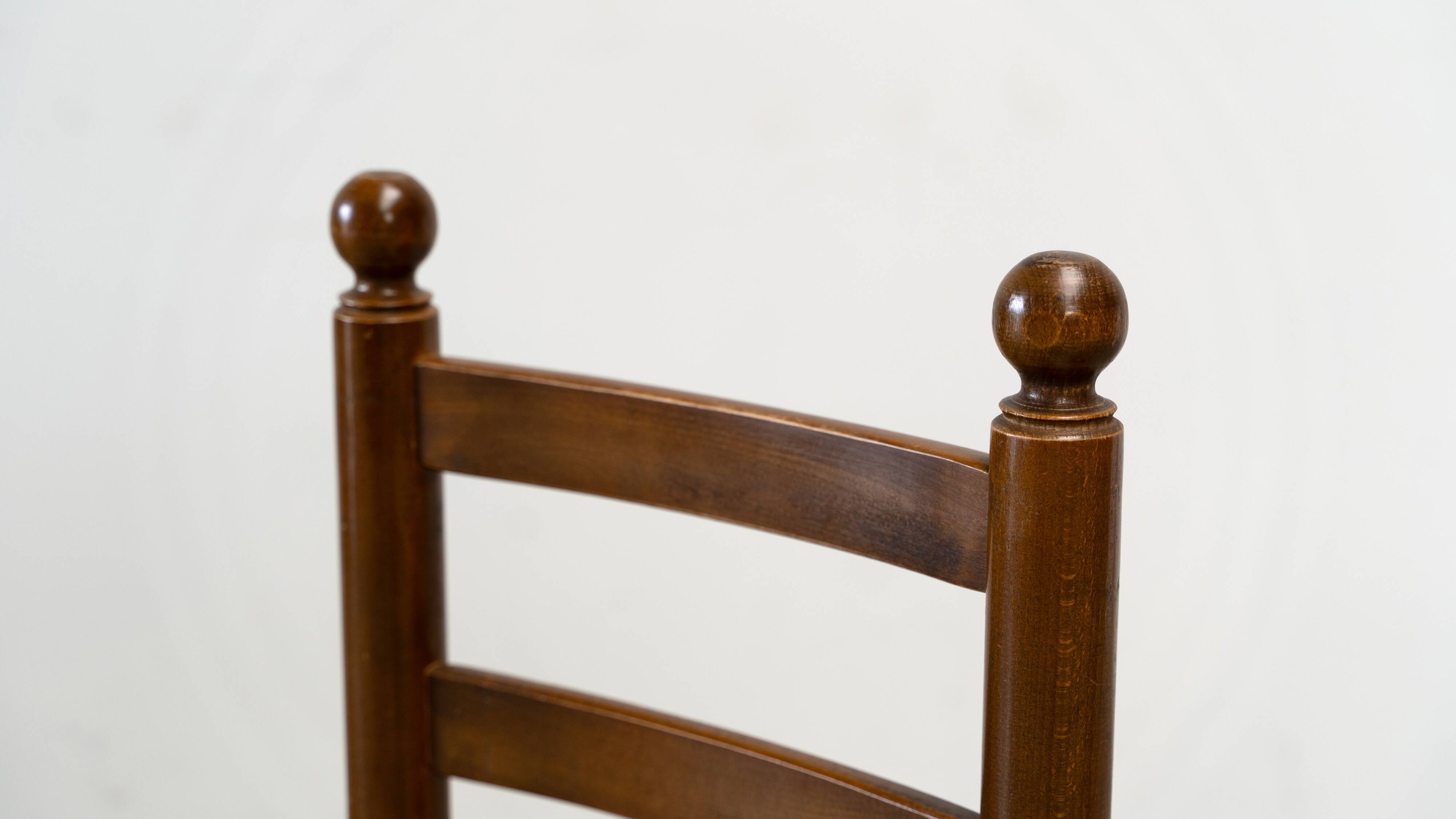 Ensemble de six chaises de salle à manger françaises par Charles Dudouyt