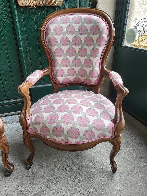 Paire de fauteuils louis philippe en noyer