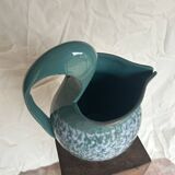 Free-form pitcher