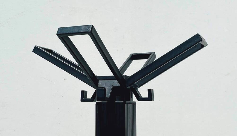Coat rack Kartell by Michele De Lucchi & Tadao Takaichi. Vintage 90s