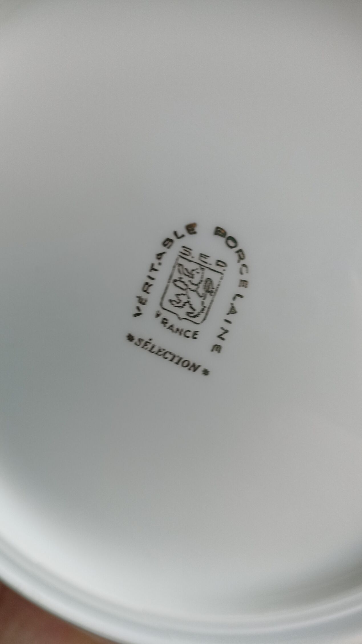 SFP service dish set - Limoges - White and golden