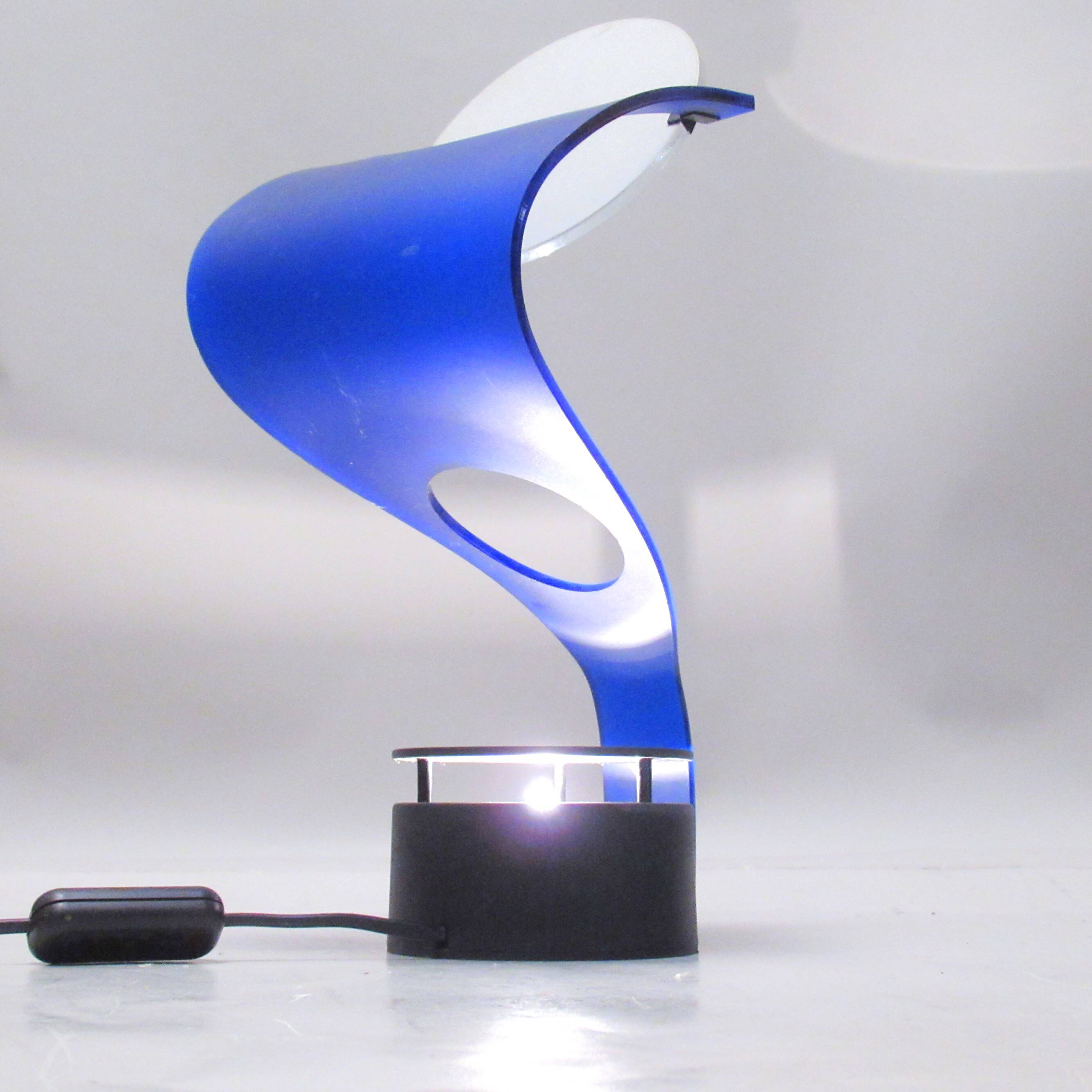 Cobra lamp by De Marchi from the 80s/90s.