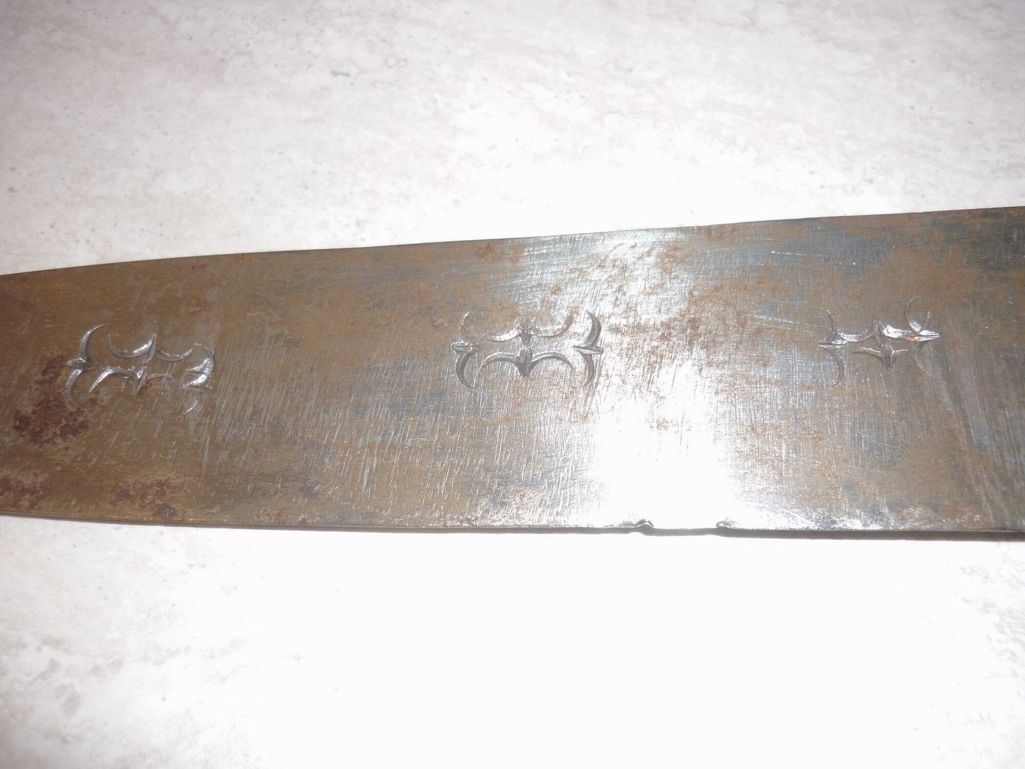 Tuareg knife with wooden case covered with leather 56 cm