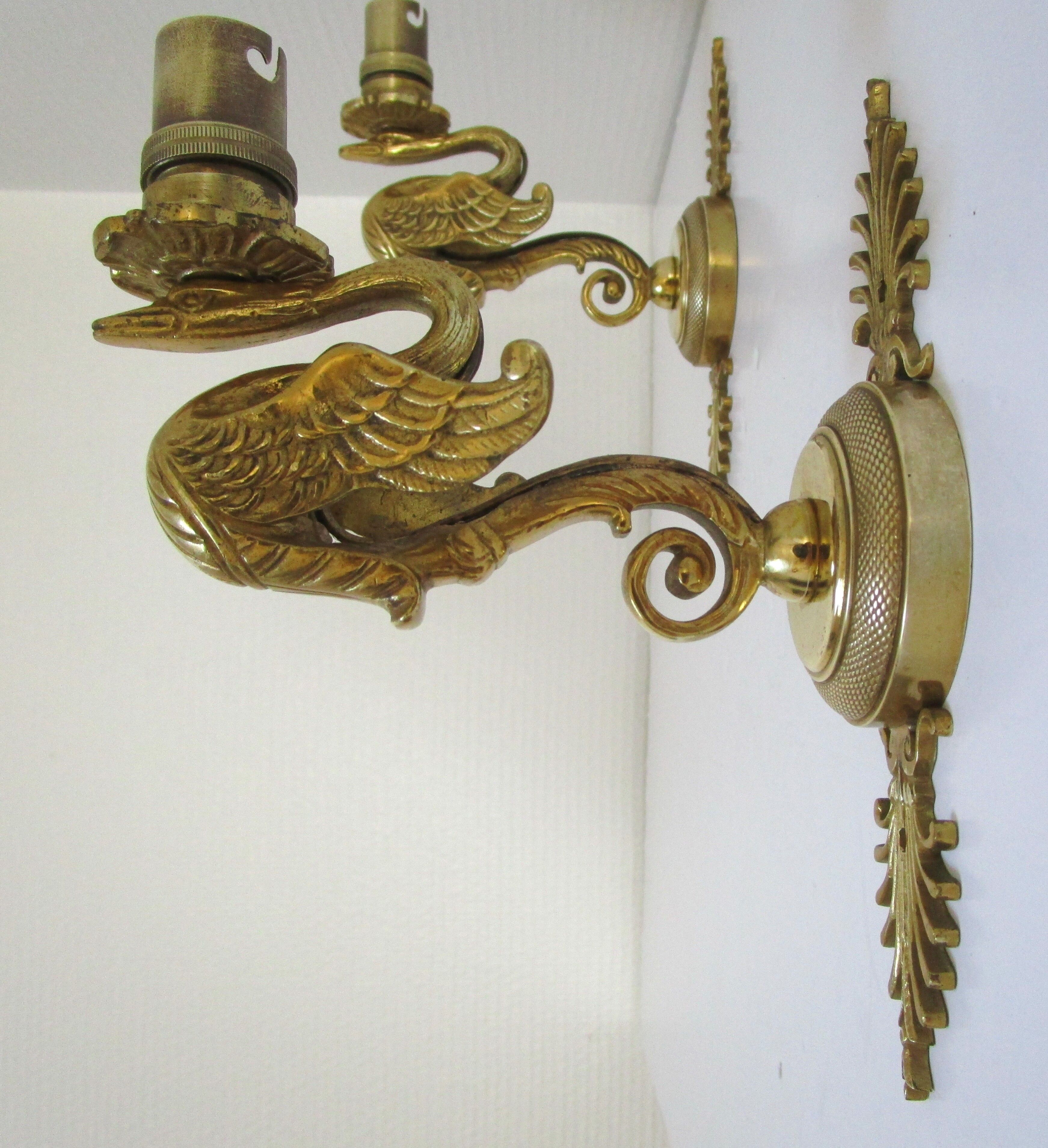 Pair of appliques swans gilded bronze patinated empire style