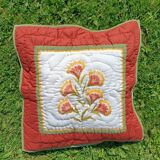 Provencal cushion