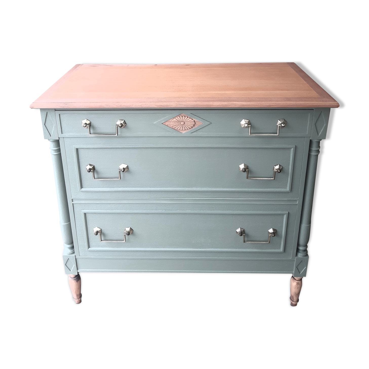 Commode redécorée couleur vert