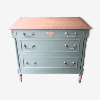 Chest of drawers color trendy green