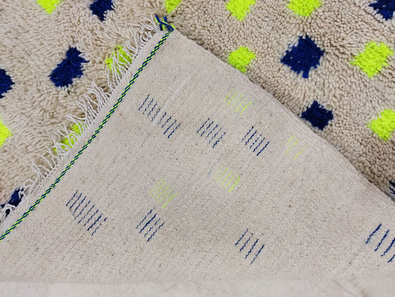 Moroccan berbere carpet 257x150cm