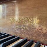 Piano ancien 1/4 queue pleyel