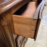 Walnut chest of drawers