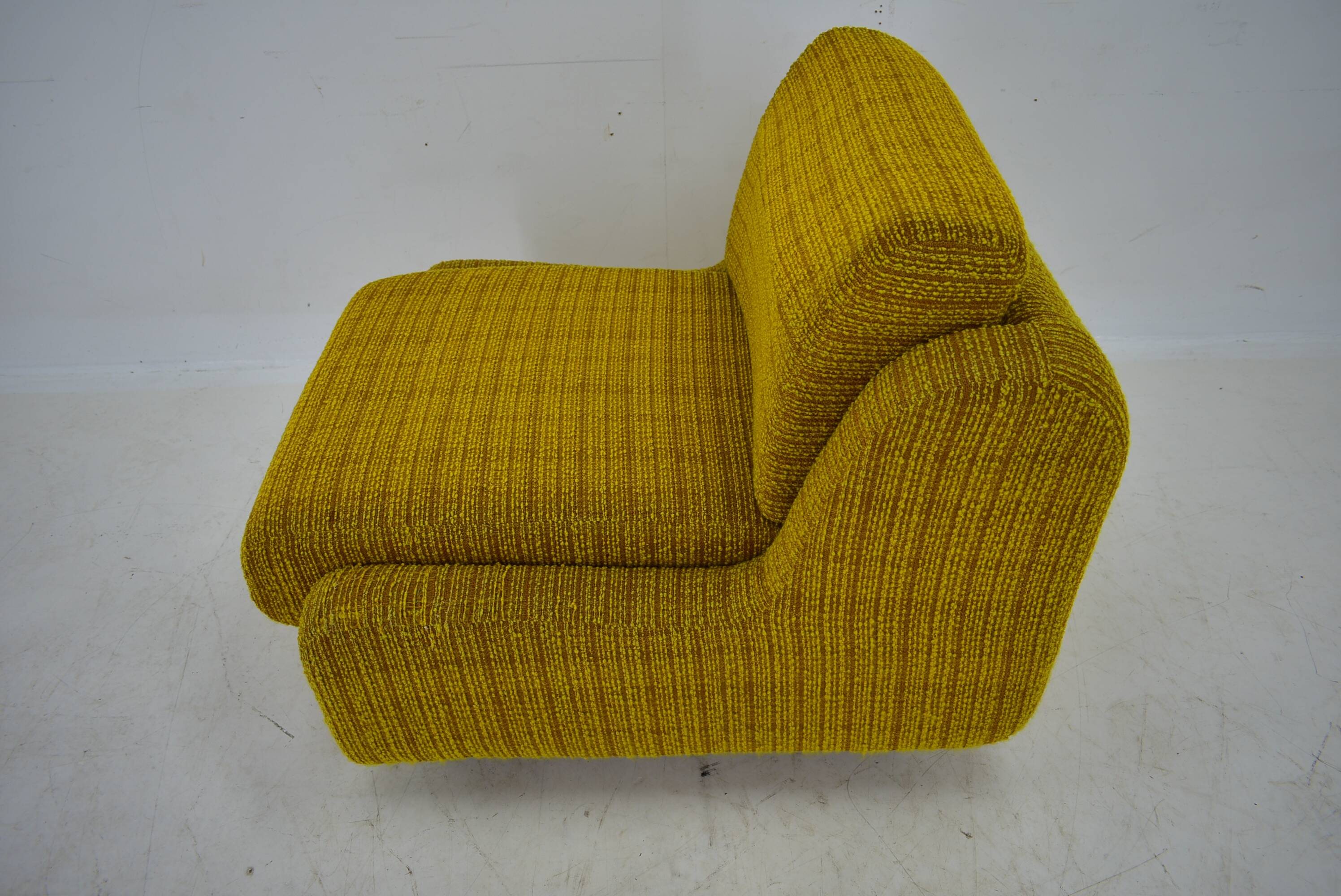 1970s architect Milan Čeček Armchair Apolo 92 for Interiér Praha , Czechoslovakia