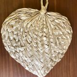 Braided palm leaf eventail