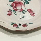 Eastern earthenware plate decorated bouquet of flowers