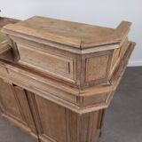 Store reception counter