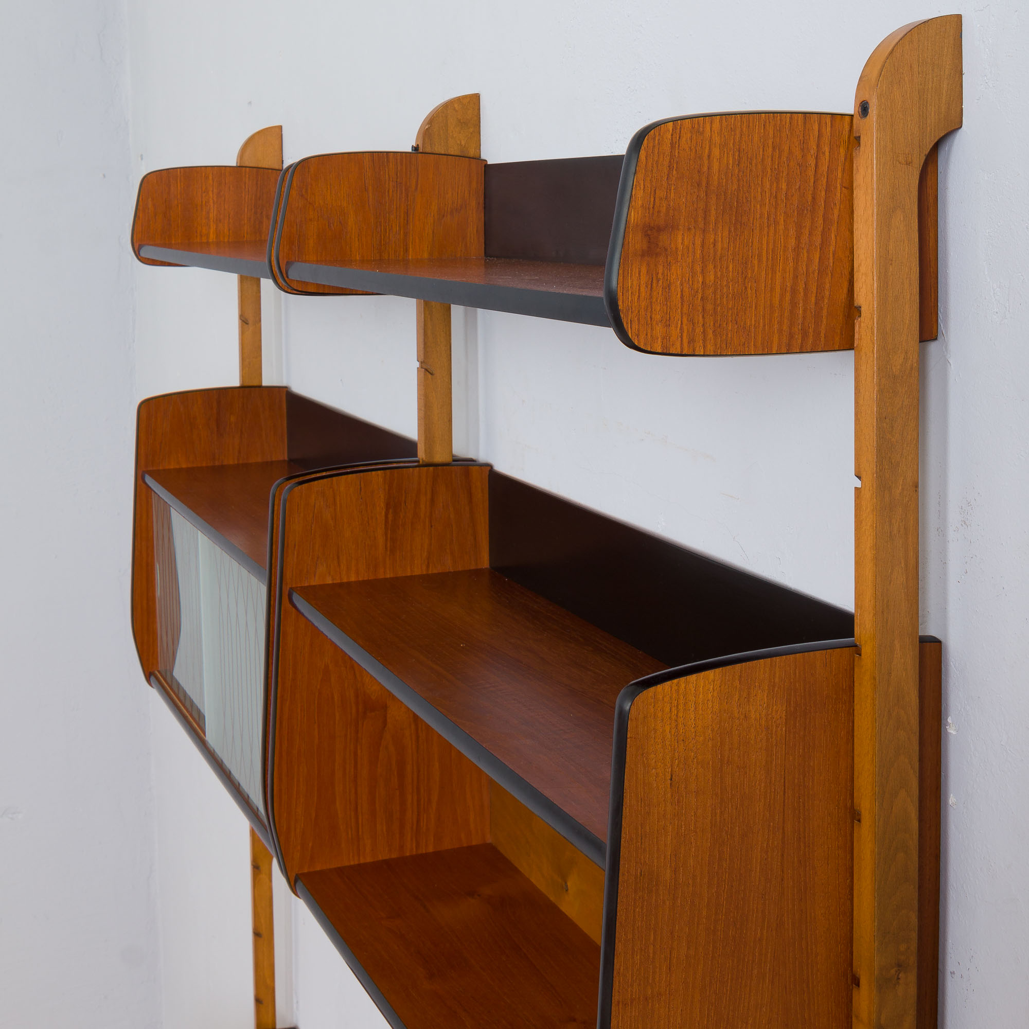 Two bay Teak Ergo Modular Wall Unit with 4 Shelves & 4 Cabinets by John Texmon for Blindheim Møbelfa