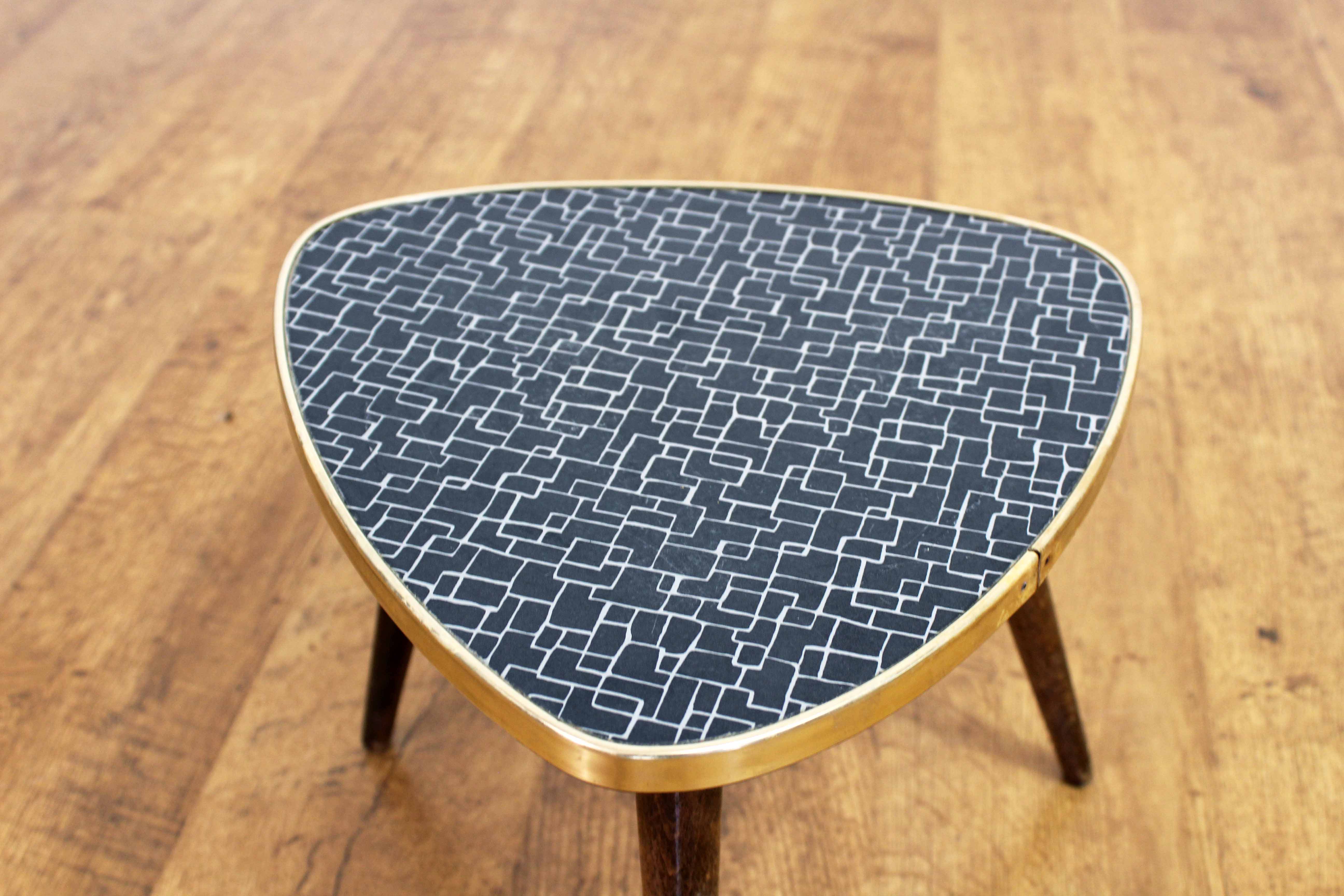 Vintage tripod pedestal table