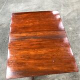 Gateleg table in solid mahogany