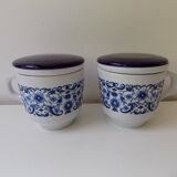 2 tea cups with infuser (herbal tea maker)