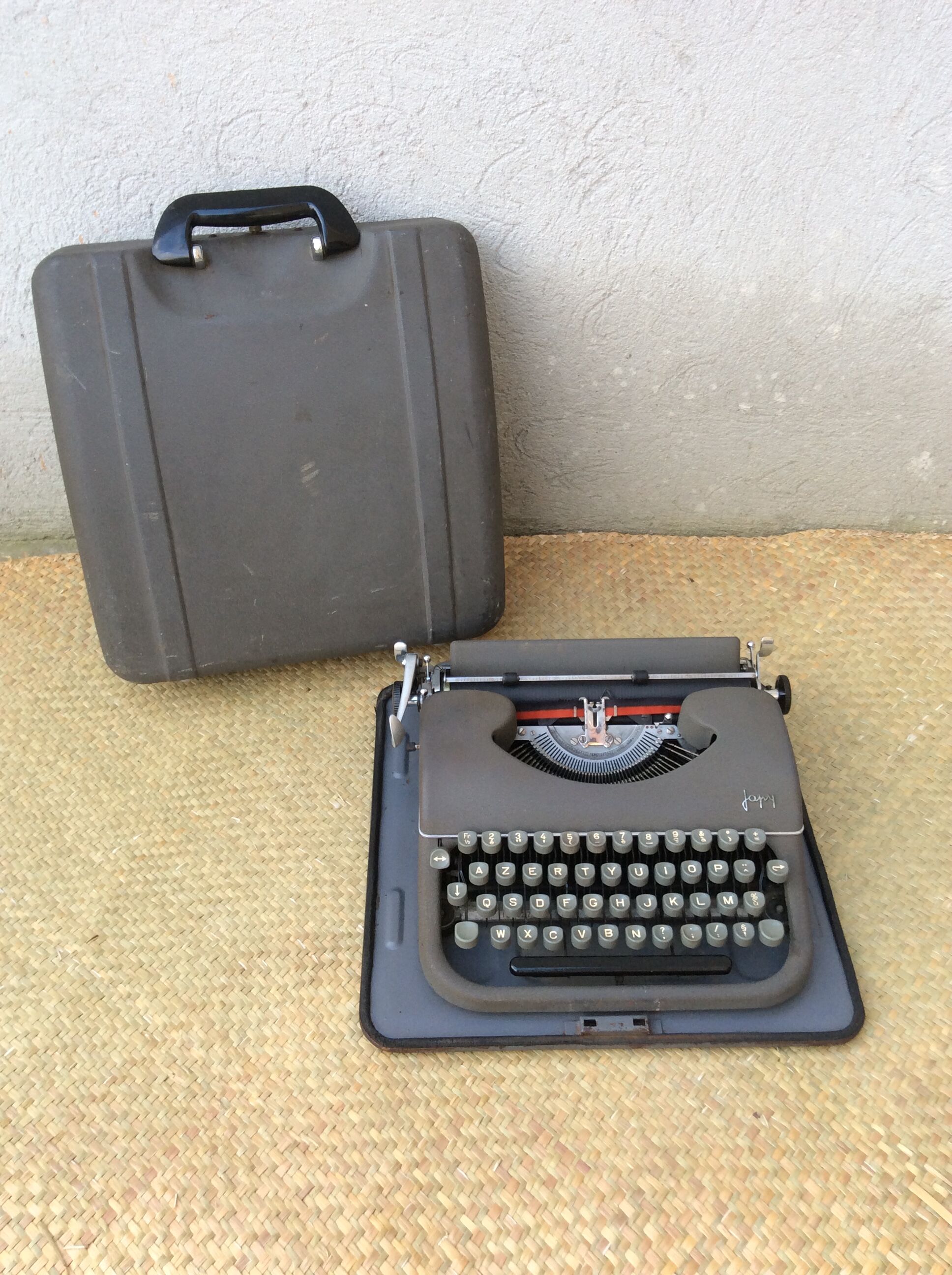 Typewriter Japy years 50-60