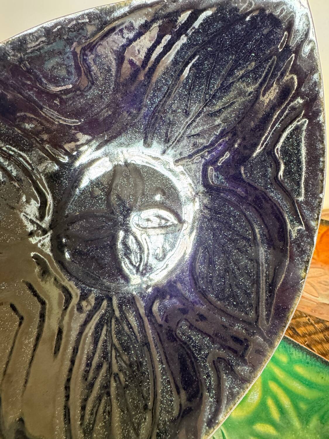 60s enamelled copper pocket emptier