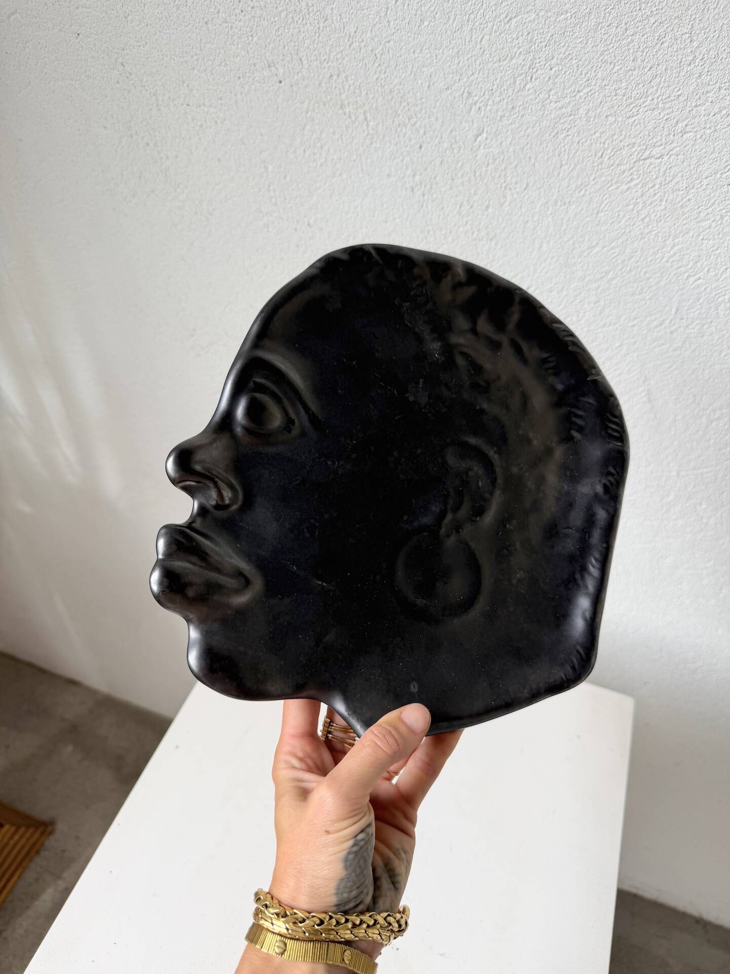 Assiette céramique visage 1950 GAM