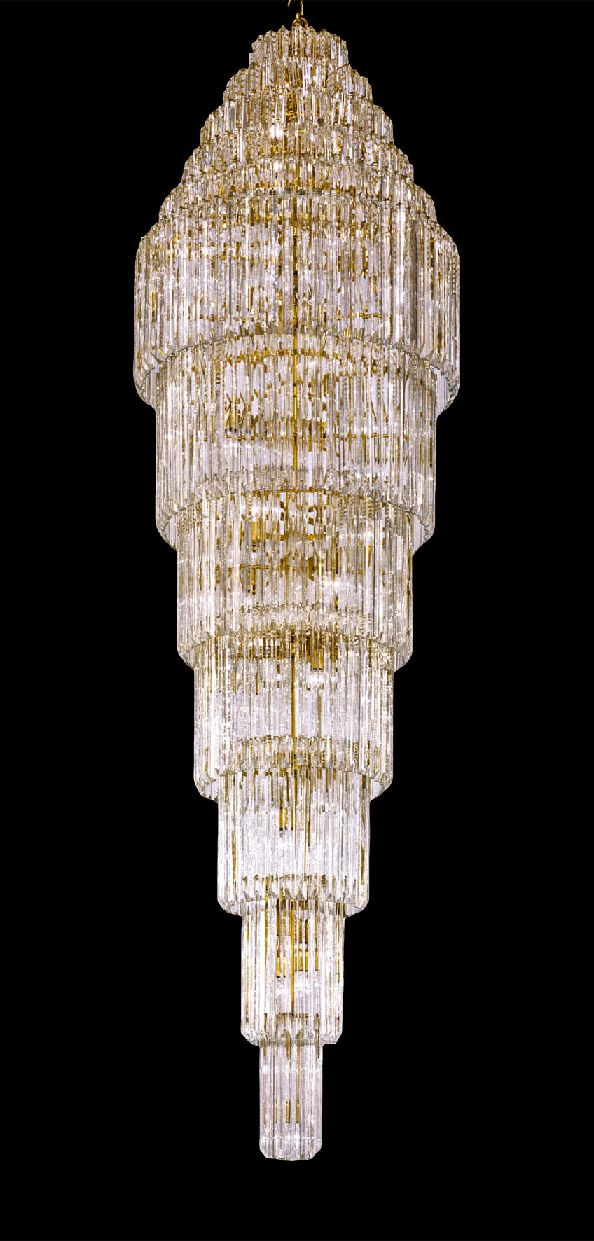 Monumental chandelier of art deco style in metal & crystal