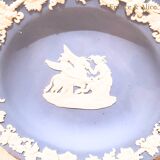 Wedgwood Blue Jasper Bowl – Pegasus Motif in Relief – 11 cm