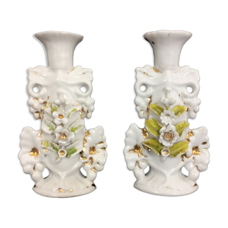Pair of vintage floral candlesticks in white porcelain. Capodimonte Style.Year 50
