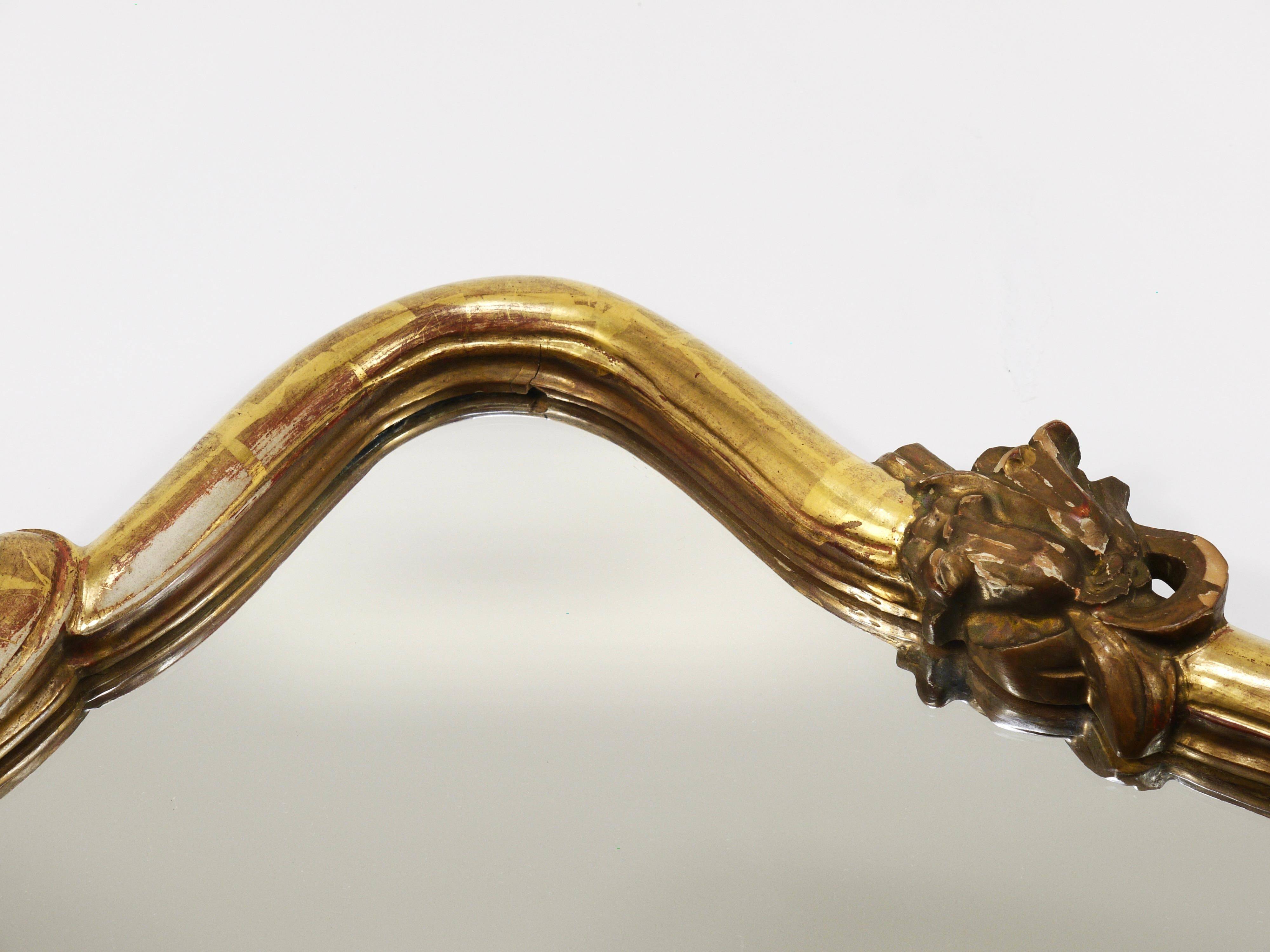 Max Welz Vienna Art Nouveau Hand-Carved Gilded Wood Wall Mirror, Austria, 1930s