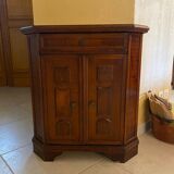 Petit buffet en bois