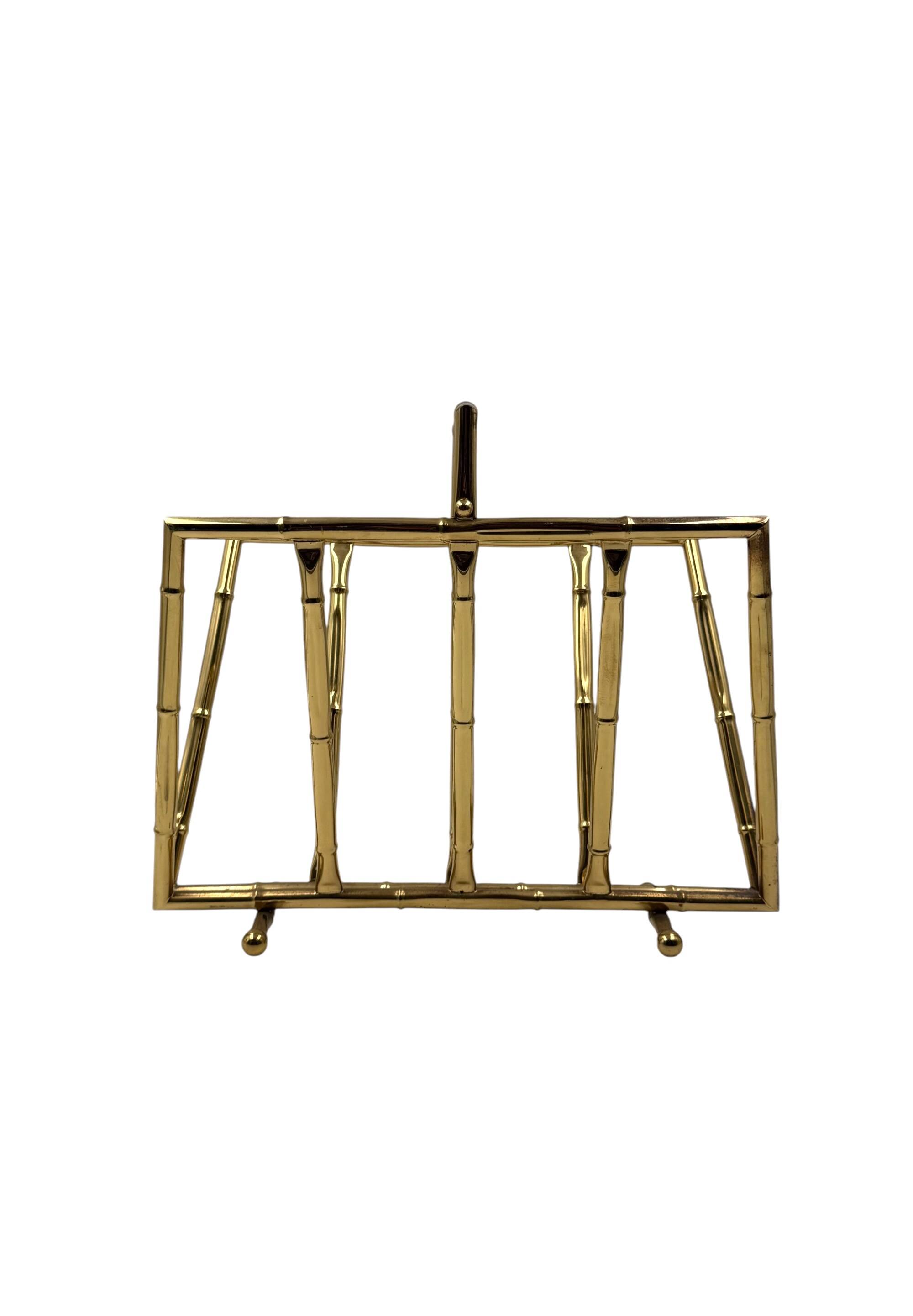Hollywood regency bamboo-effect brass magazine rack, Montagnani, Italy 1970