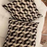 2 cushions Rouge du Rhin
