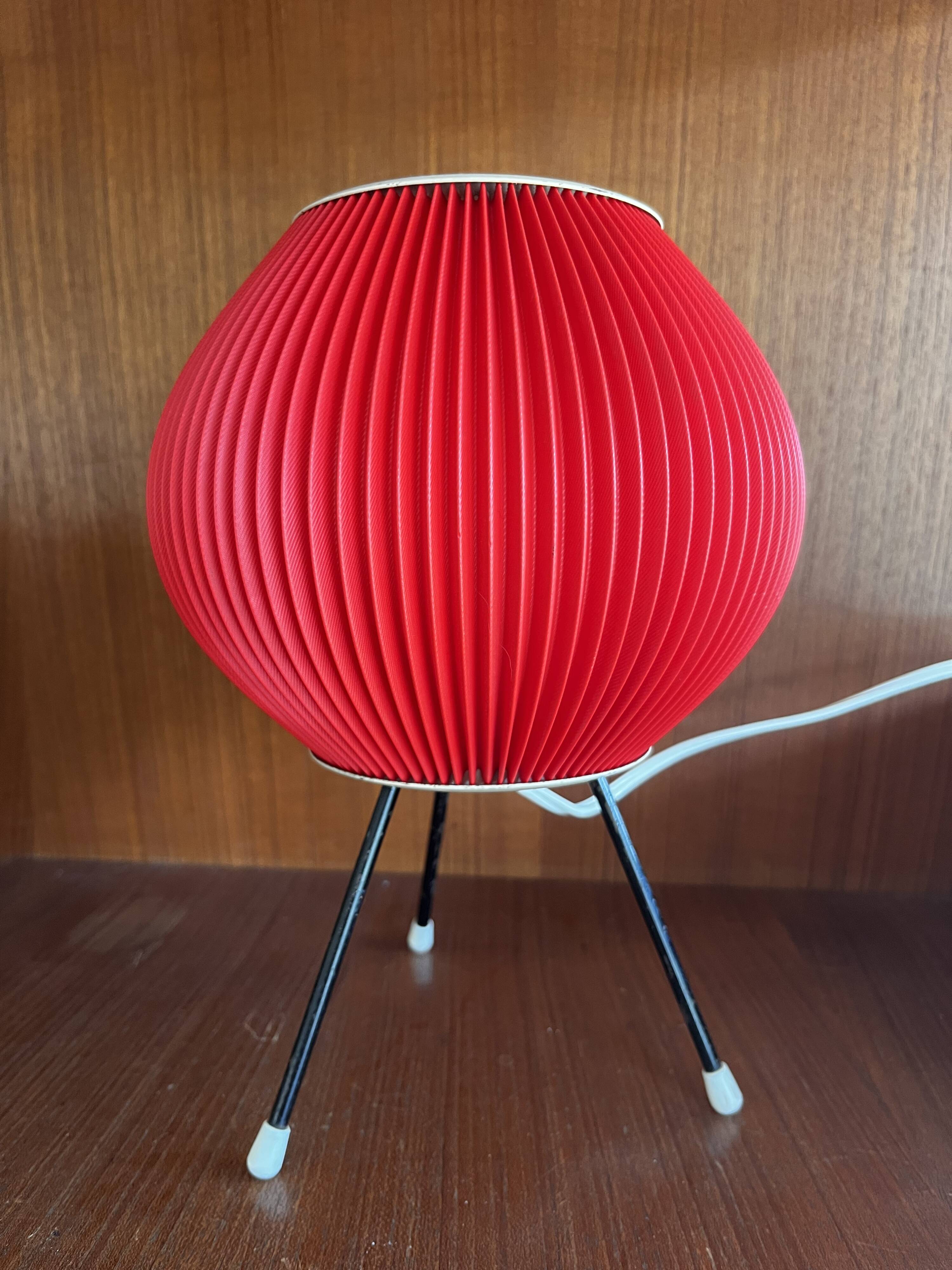 Tripod lamp, pleated red rhodoid, 1950s, 60s design
