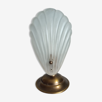 Vintage shell table lamp