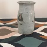 Vase en grés signé AH