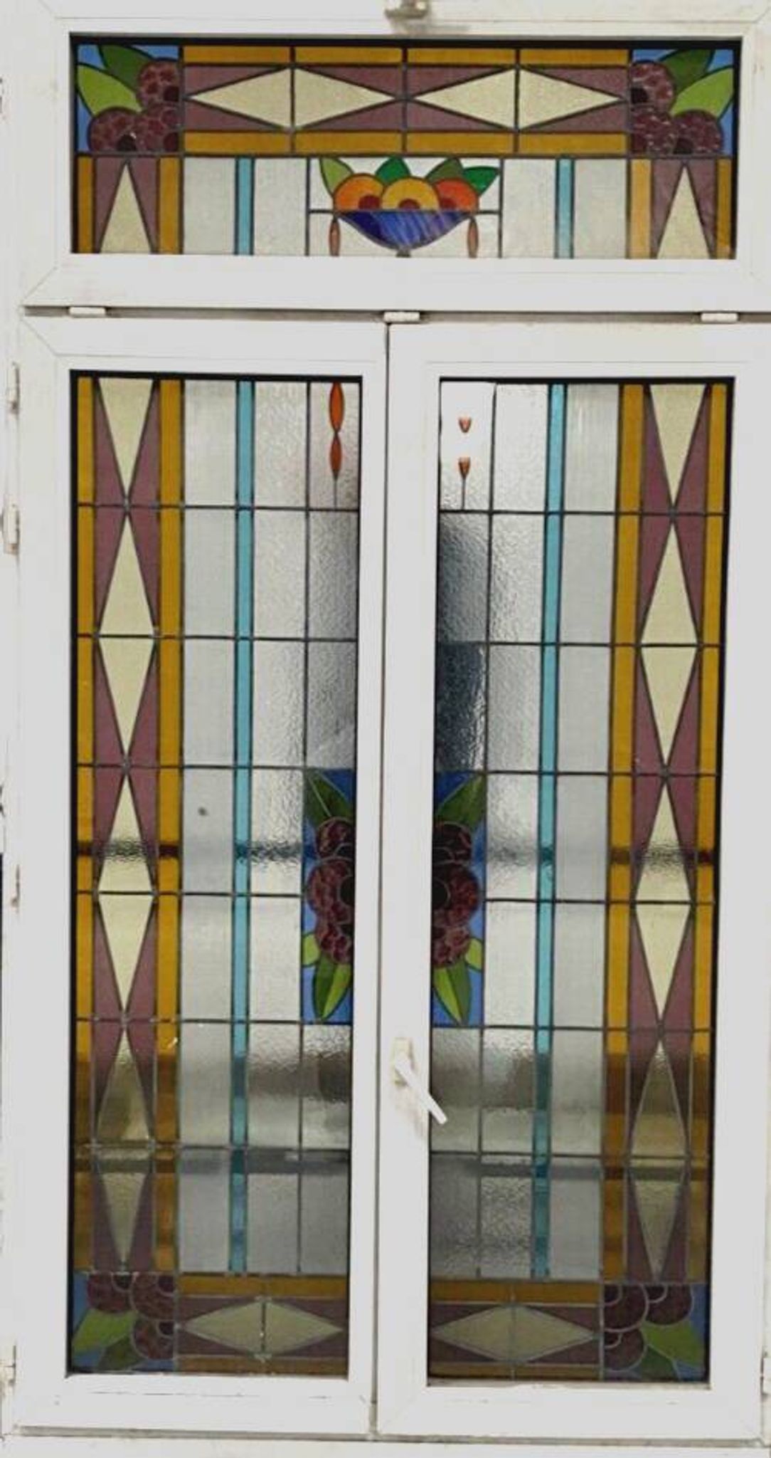 Paire de fenêtres a deux vantaux en vitrail Art Déco XX siècle