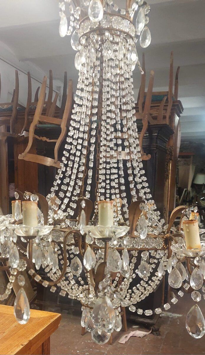 Italian balloon lustre, last quarter of the 19th century.