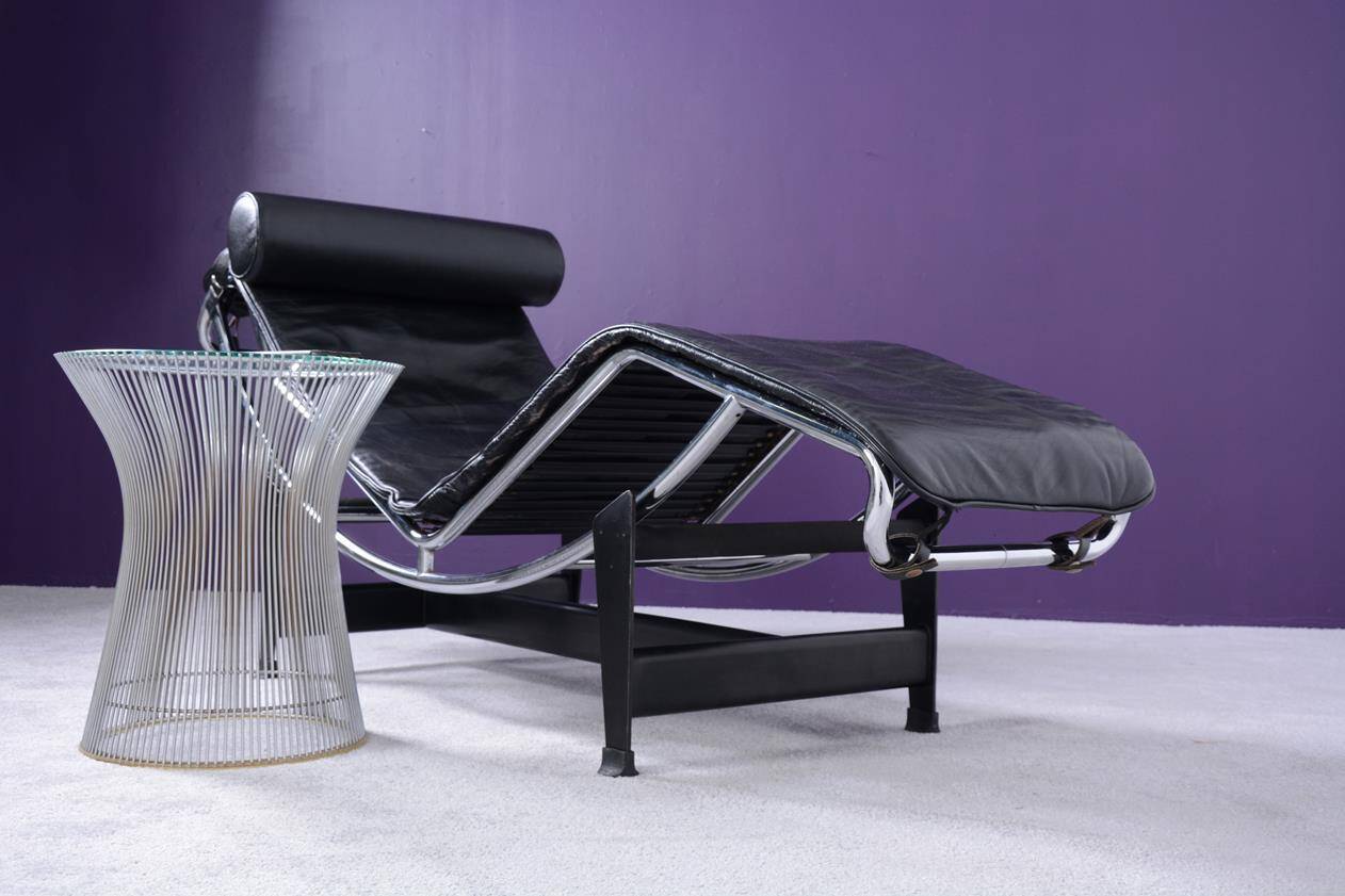 Le corbusier lounge chair Model LC4, old Cassina edition