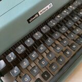 Olivetti Lettera 32 typewriter
