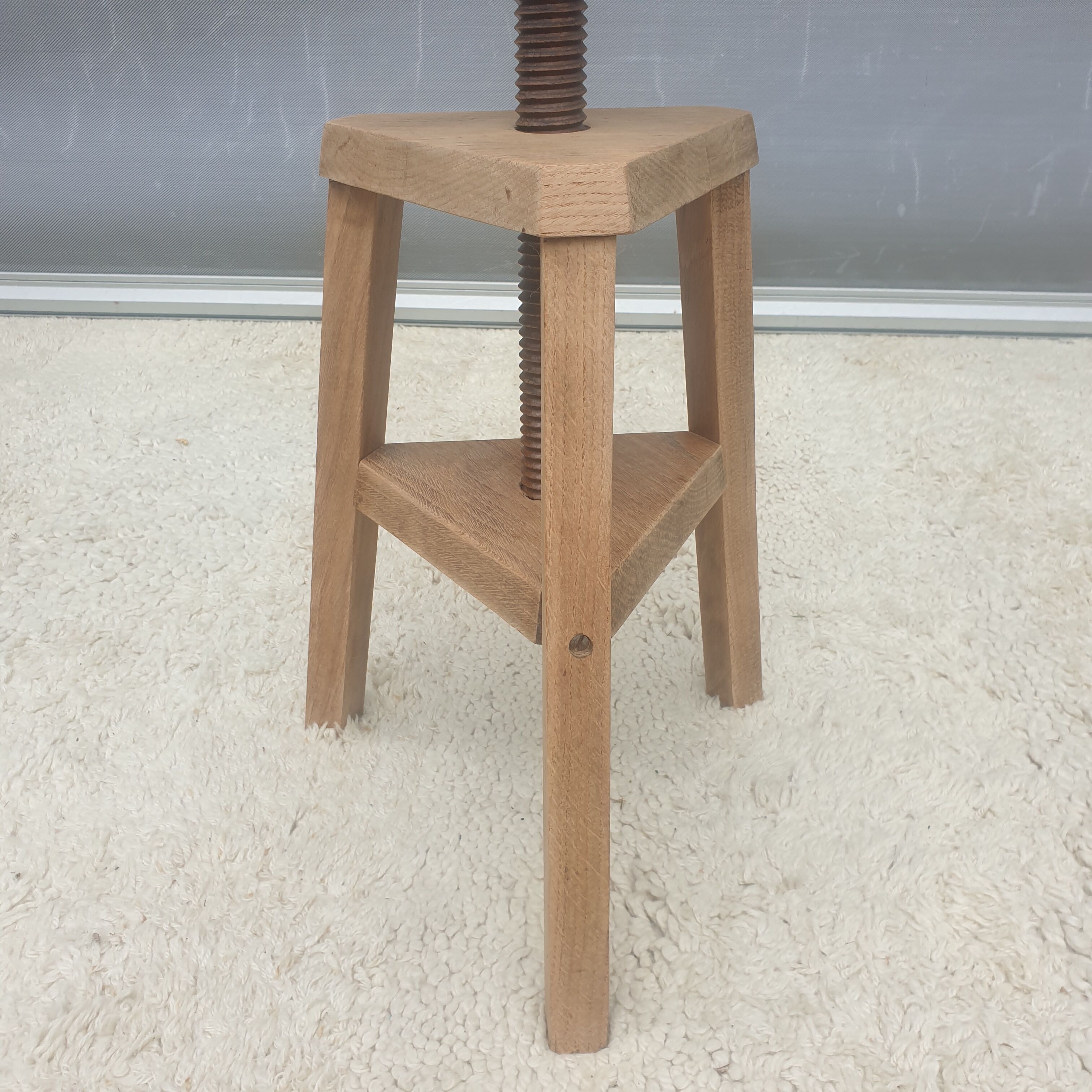 Watchmaker's stool with oak screw