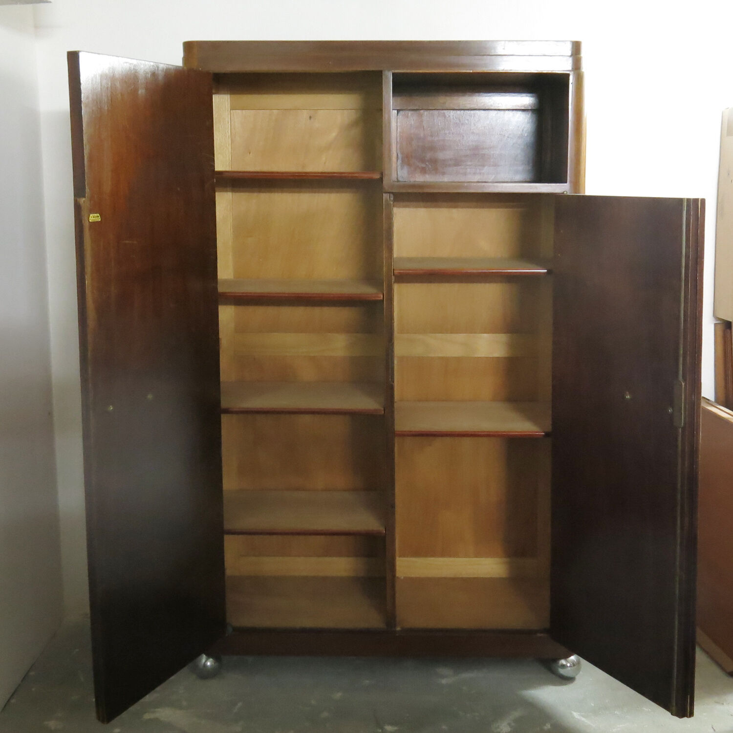 Art deco cabinet