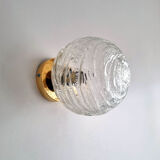 Globe wall lamp