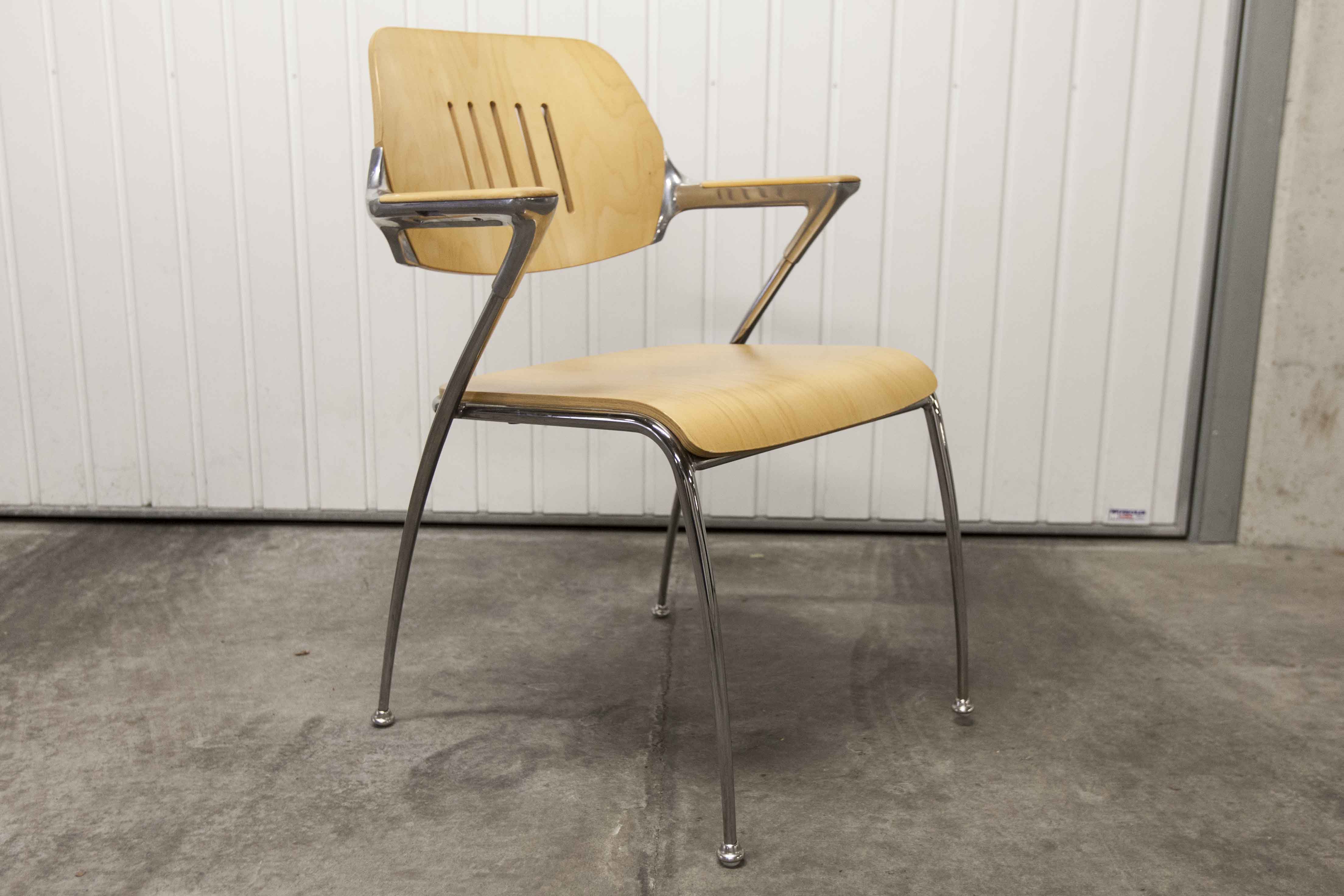 Lot of 6 "Golf" model chairs designed by Francesco Zaccone for the Brunner brand