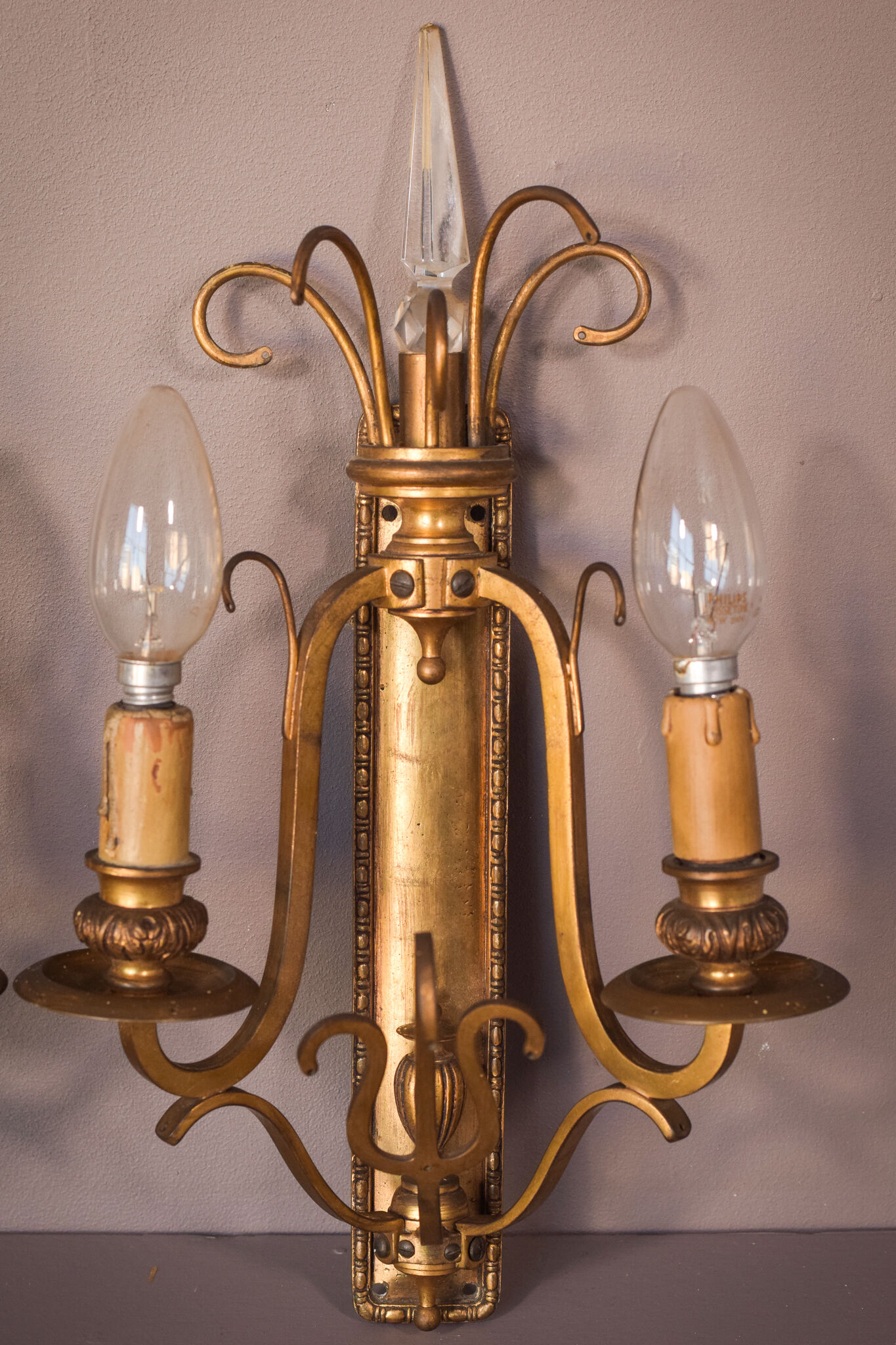 Classical High Quality Pair of Wall Lamps