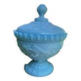 Bonbonnière or sugar bowl in turquoise opaline portieux with stylised dragon decoration.