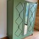 Armoire vintage