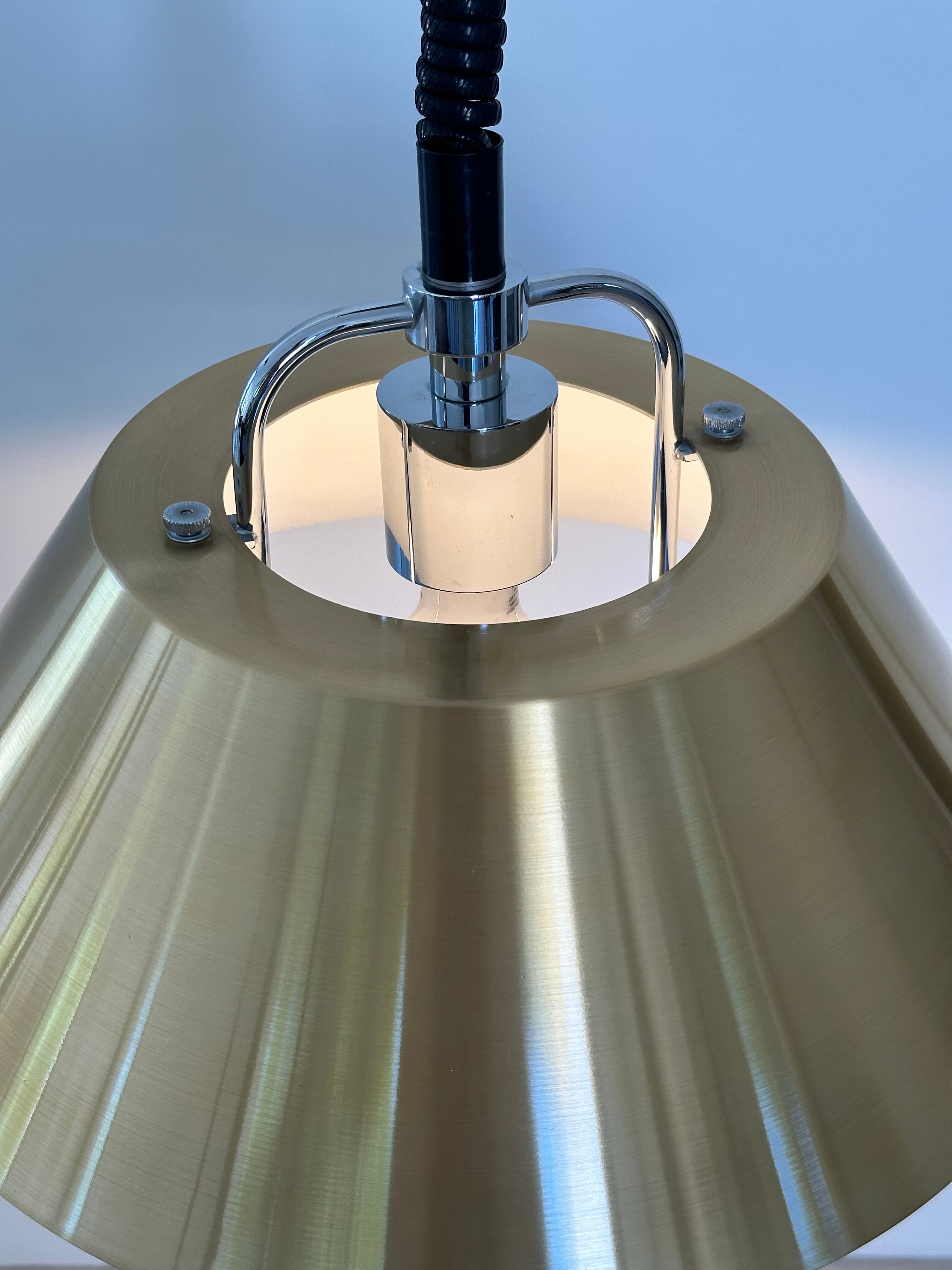 Chandelier pendant lamp rises and falls, design Jo Hammerborg for Fog and Mørup, Denmark circa 1960